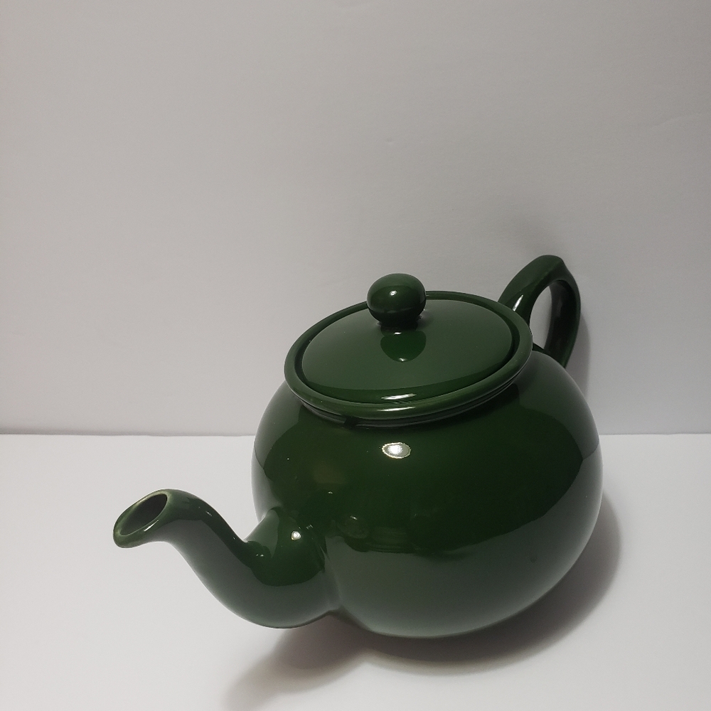 Vintage ARTHUR WOOD (England)  Dark Green Teapot